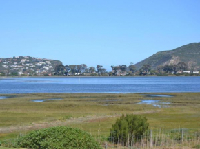 Thesen View - exquisite views with bikes & canoe